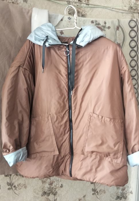 Продам куртку в отличном состоянии