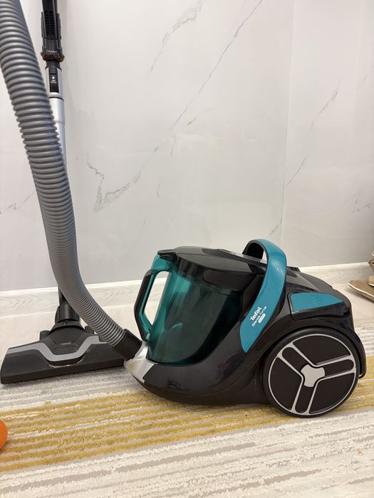 Продам Пылесос Tefal X-Trem cyclonic max черный