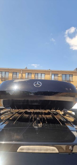 Mercedes -Benz-автобокс