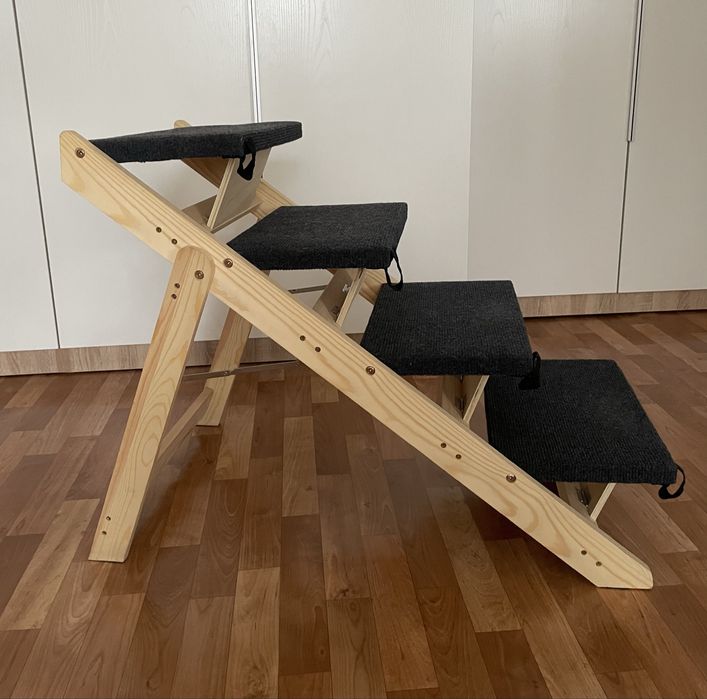 Продам лестницу для собаки