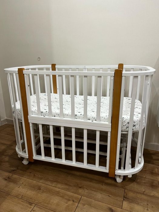 Продам детскую кроватку трансформер 5в1