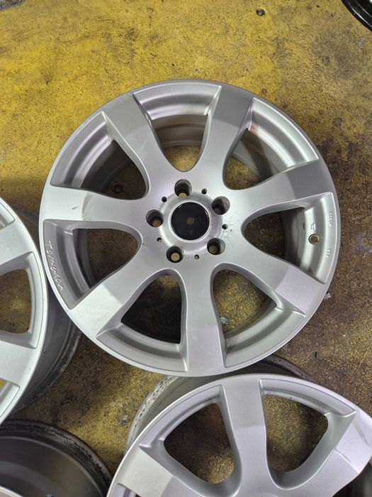 4 Jante Aliaj 5x114.3 17'' 7.5J ET 40 - Renault Megane Arkana Kadjar Dacia Duster Nissan Toyota Suzuki Lexus Kia Hyundai Mazda Mitsubishi