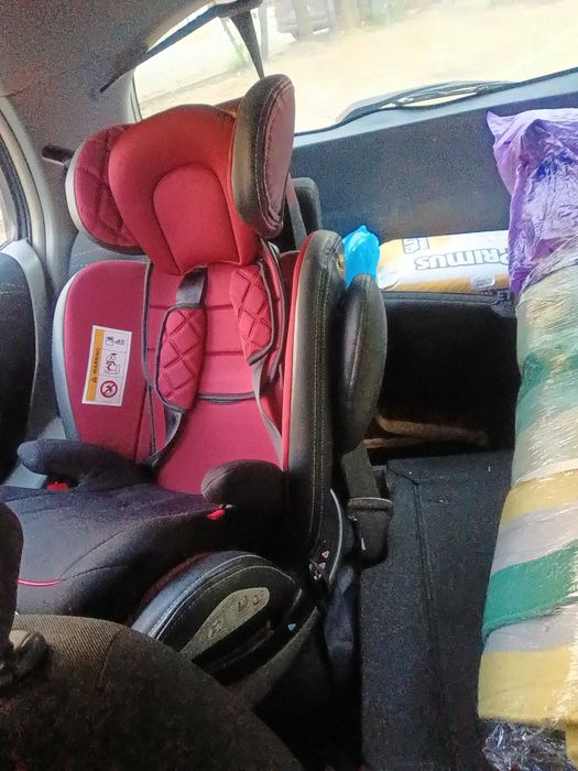 Vand scaun si scoica auto britax romer maxi cosi