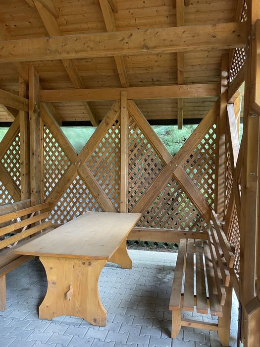 Foisor din lemn cu elementele demontabile