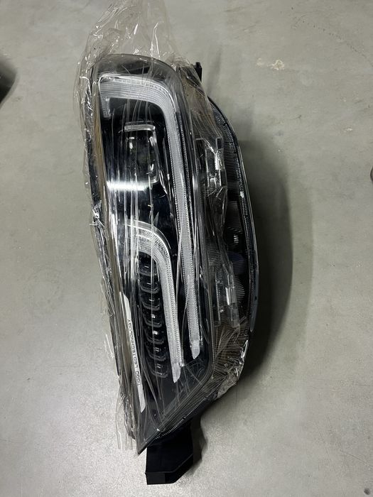 Передняя фара Chery Tiggo 8