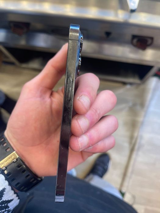 Se vinde iPhone 13 Pro