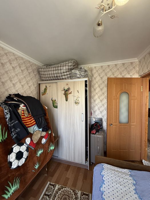 4мкр 3эт 3ком срочно