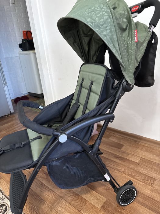 Продам детскую коляску