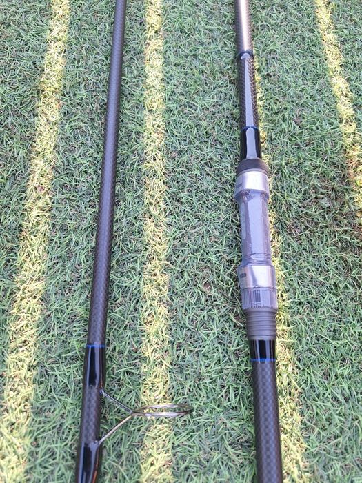 Lansete FL FLX30 3.96M 4.0Lbs 2Seg 

Produs NOU cu livrare prin