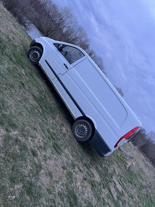 Mercedes Vito 111  2,2 cdi. Extralung