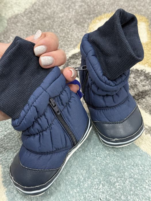 Детски ботушкиии