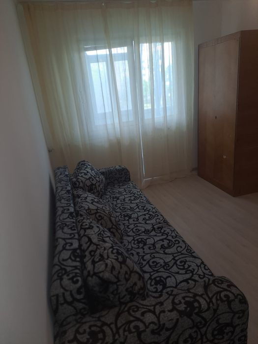 Închiriez apartament 2camere Pitești zona Craiovei