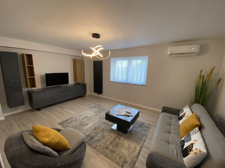 Inchiriez apartament cu 2 camere cart. 1 Mai Dej etaj 1