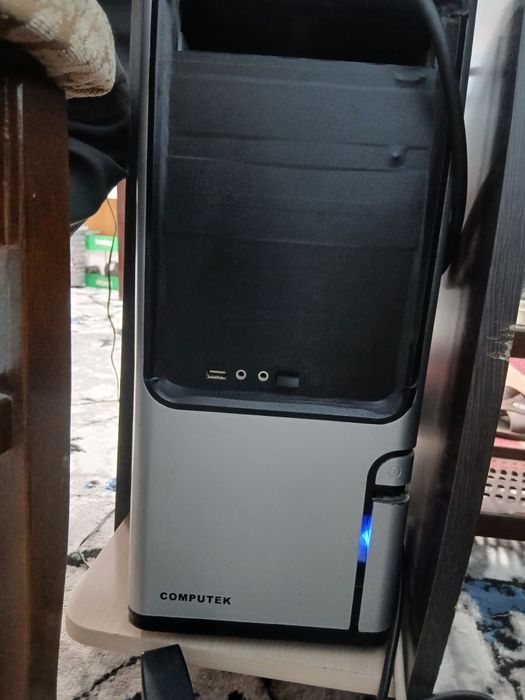Kompyuter monitor nomi IMMER  ona plata ishlashi zo'r protsessor 64 xo