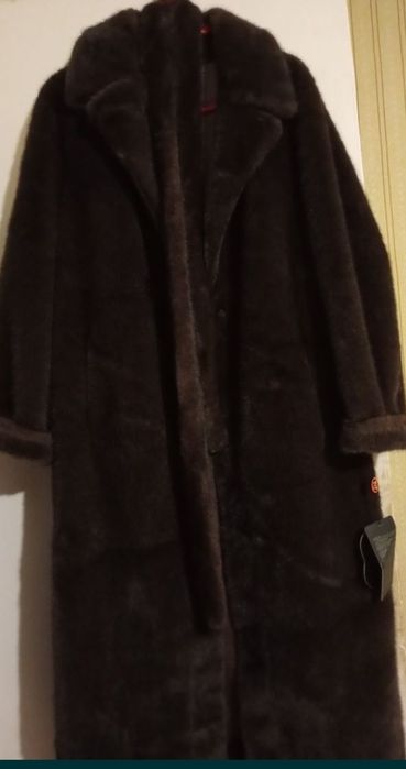 Продам новую  шубу