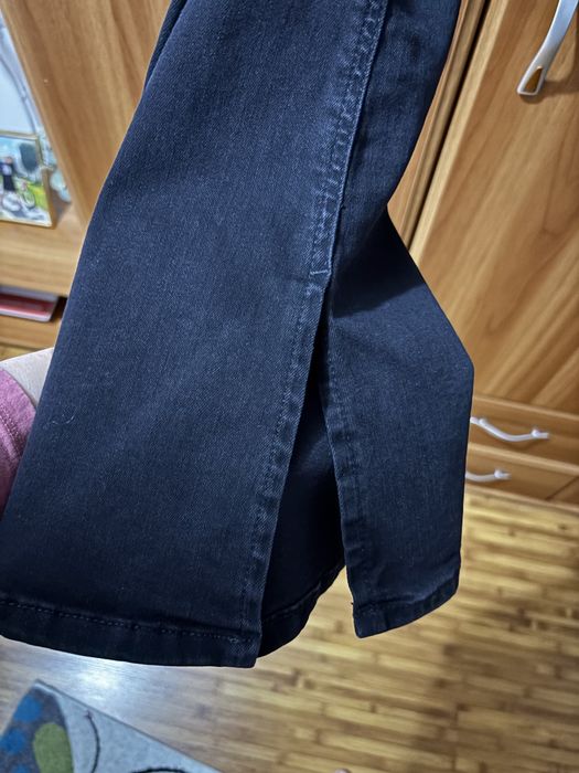 Blugi skinny flare