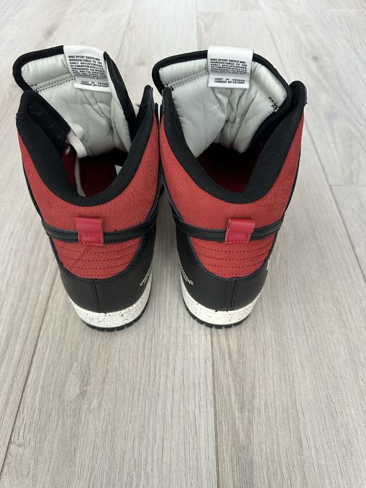 Маратонки Nike  …..