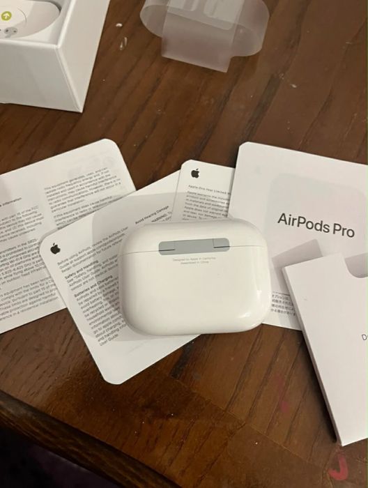 Vand casti airpods 3