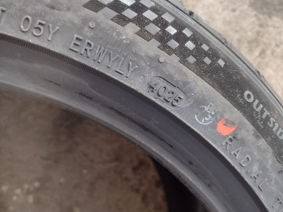 Нови 245/40/18 Roadx DU71 dot4025