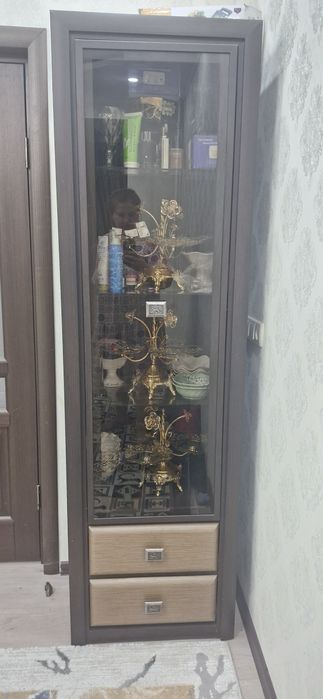 Шкаф продаётся 2шт