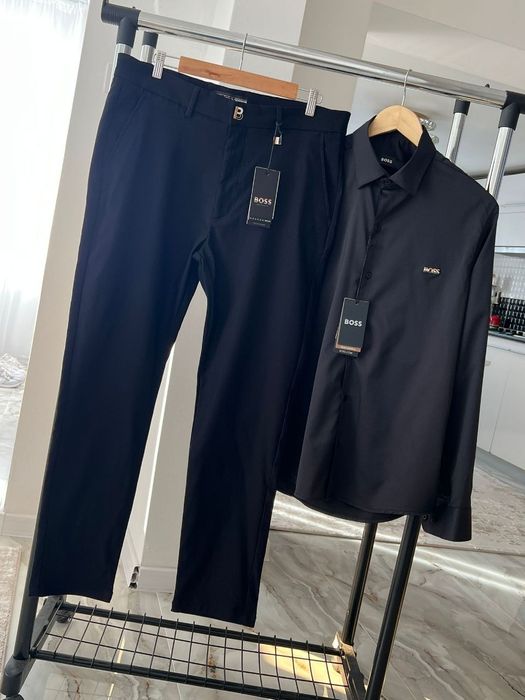 Camase de bărbat disponibil și pantaloni