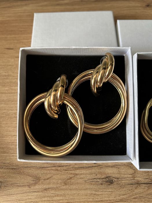 2 бр. Нови Обеци, златни аксесоари