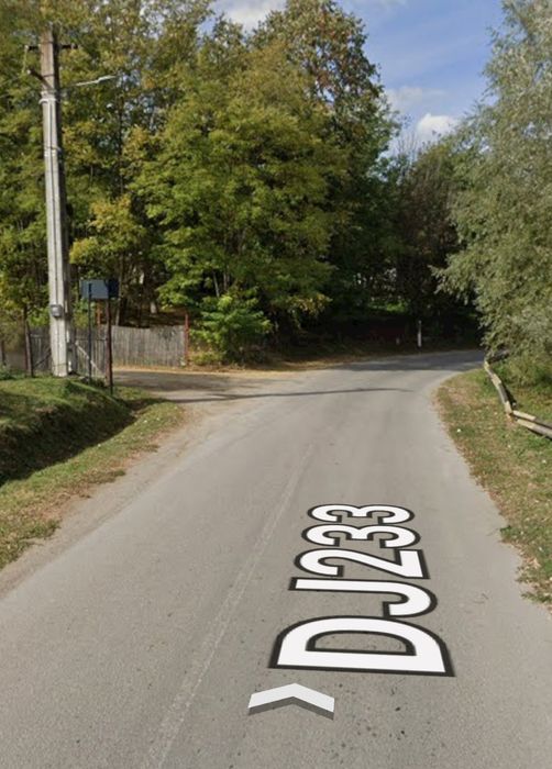 Vând teren intravilan in Ariceștii Zeletin 1500 mp