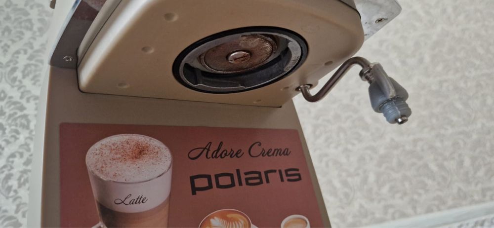 Кофеварка 19000 т. в отличном состояний