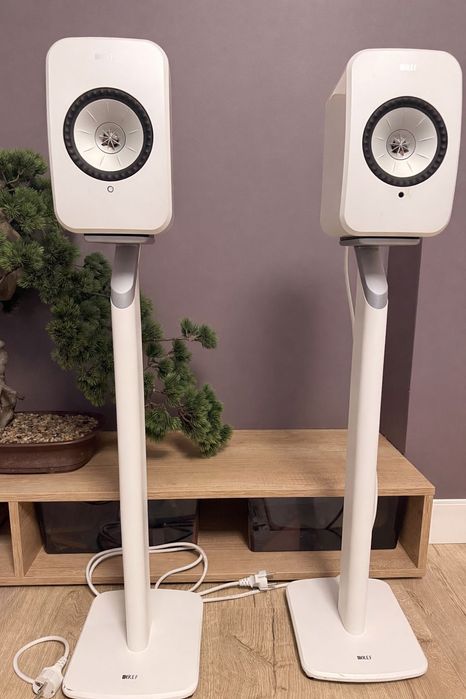 Boxe active KEF LSX wireless cu stative