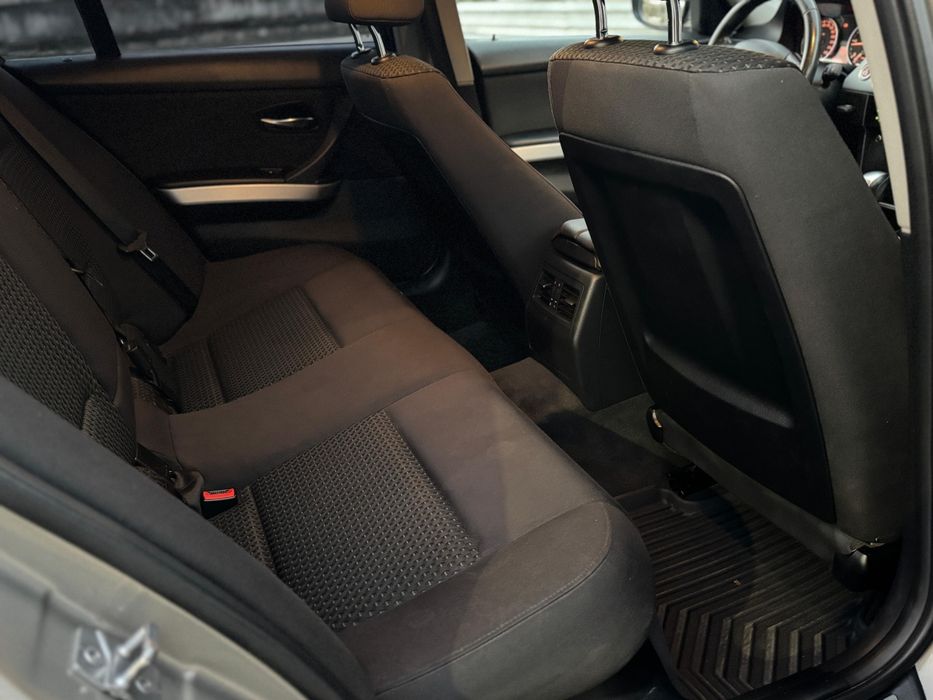 Bmw seria 320d bmw e90 facelift 2011