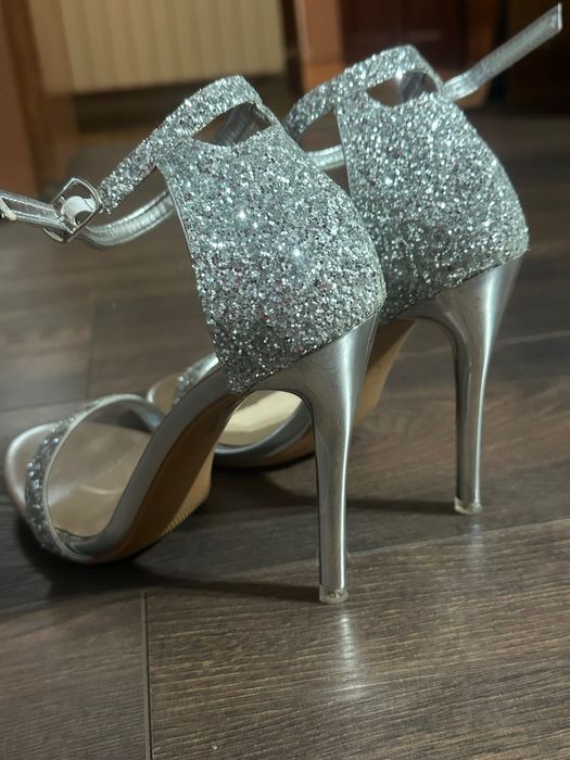 Дамски елегантни обувки