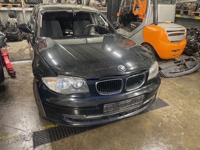 Dezmembrez BMW 116i E87 Facelift an 2011  N43B20A