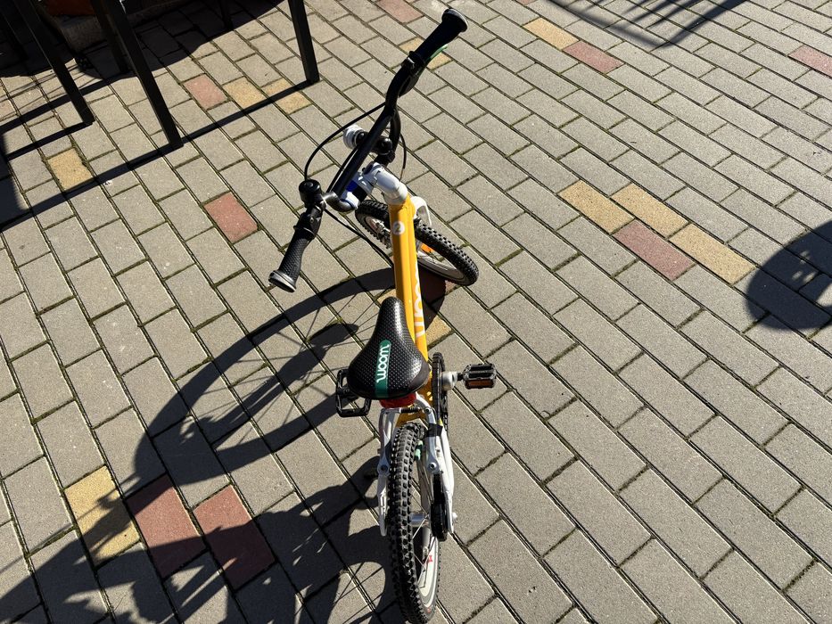 bicicleta copii galbena woom 2