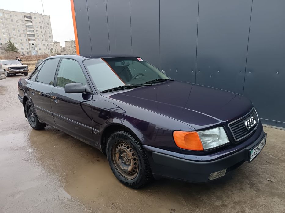 Продам Ауди 100 с4