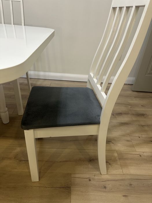 Продам стол со стульями