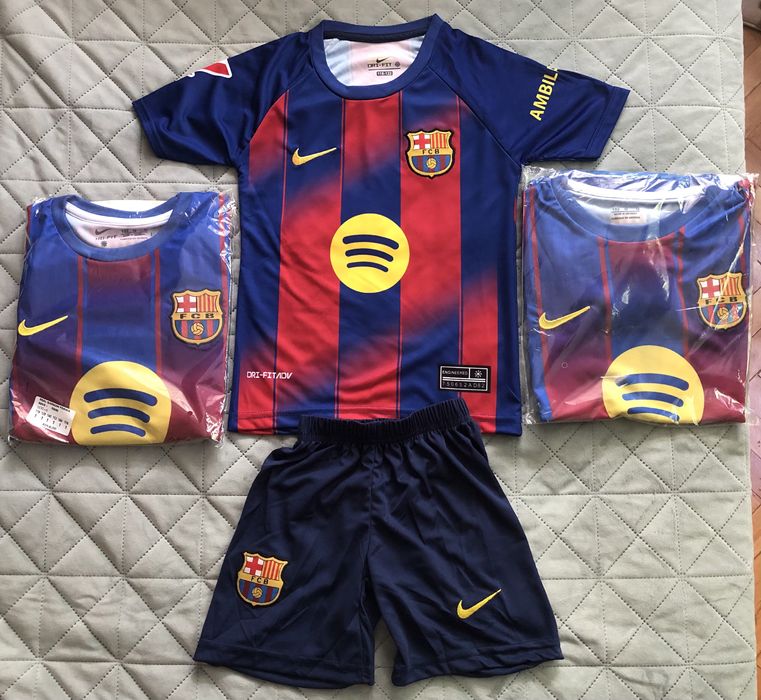 Детски Футболни Екипи на Барселона Ямал Yamal и Рафиня Raphinha