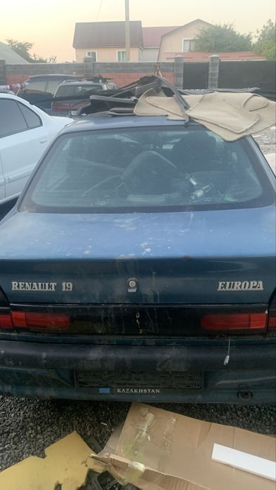 Renault 19 1996 года продам
