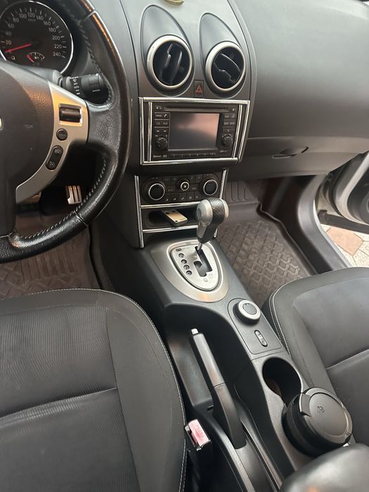 Nissan qashqai 2.0 4x4