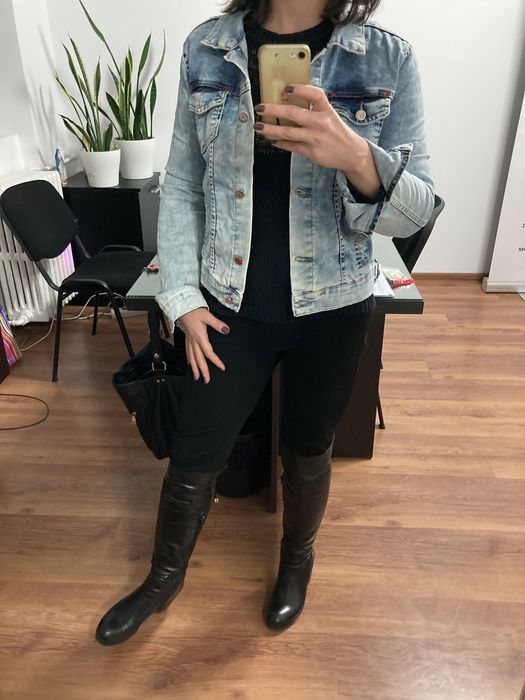 Geaca/Jacheta de blugi marime M-L