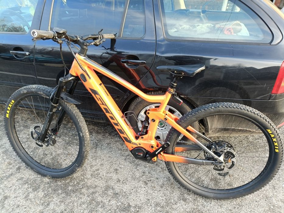 Bicicleta electrica full suspension Scott