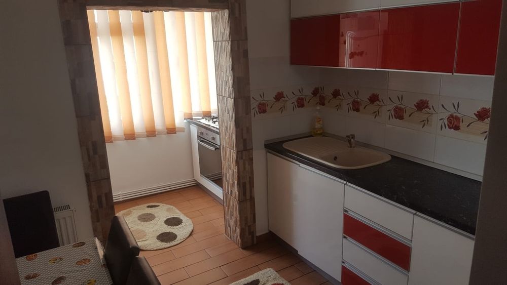 De inchiriat ap 3 camere Exercitiu - Carpati