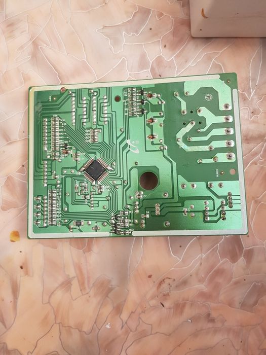 Продам запчасти для холодильника