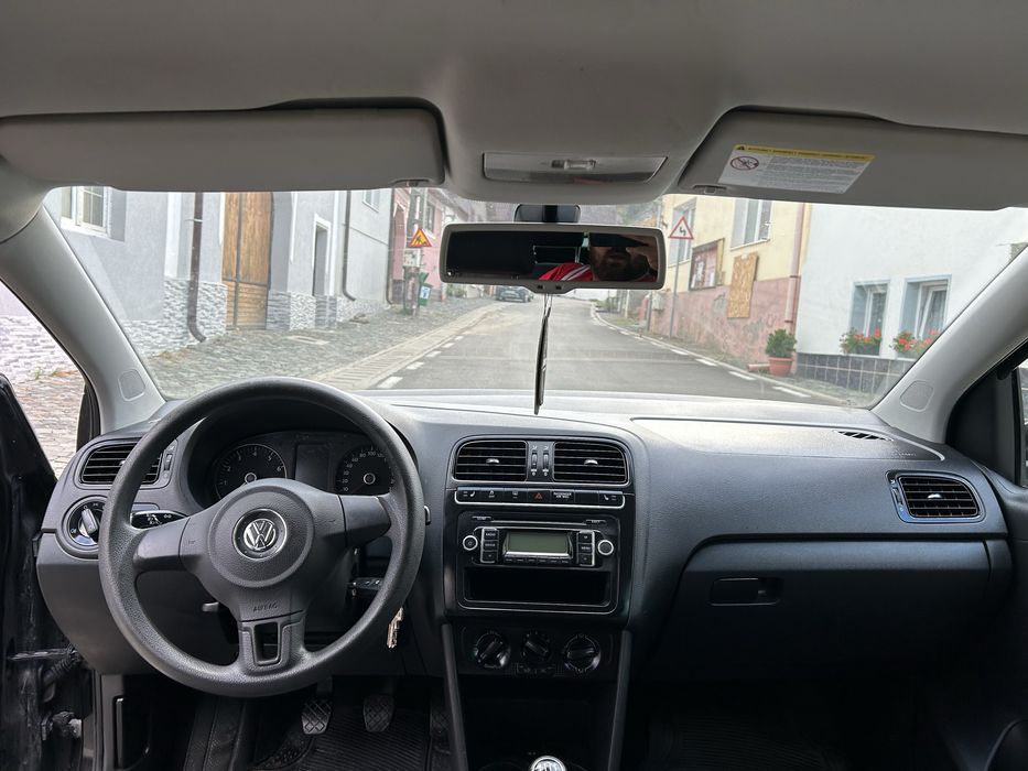 VOLKSWAGEN Polo 2011 — imagine 5