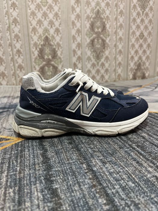 Продам кроссовки