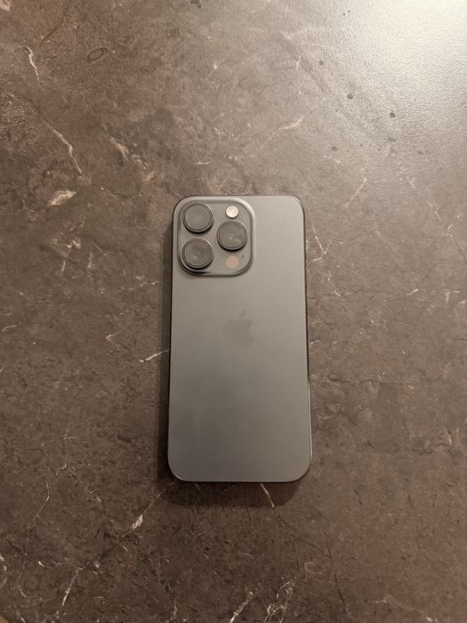 iPhone 15 PRO / 128GB