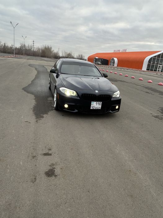 Бмв F10 2013 года