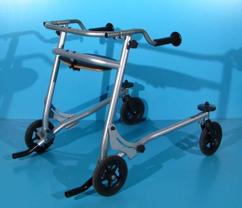 Cadru de mers cu roti Schuchmann Malte Marime 3