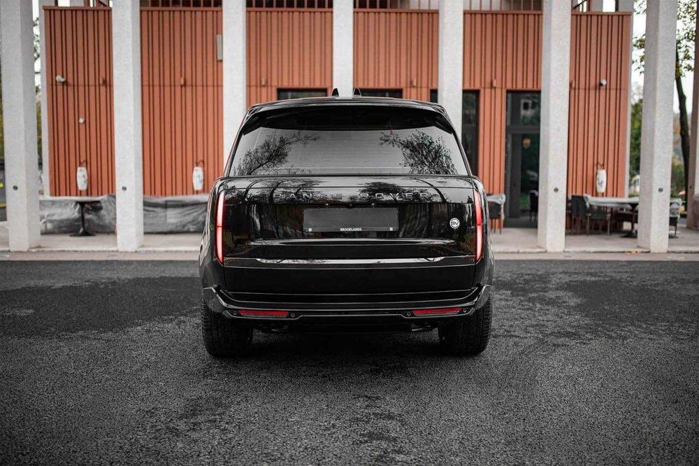 Range Rover SV 615  BLACK EDITION