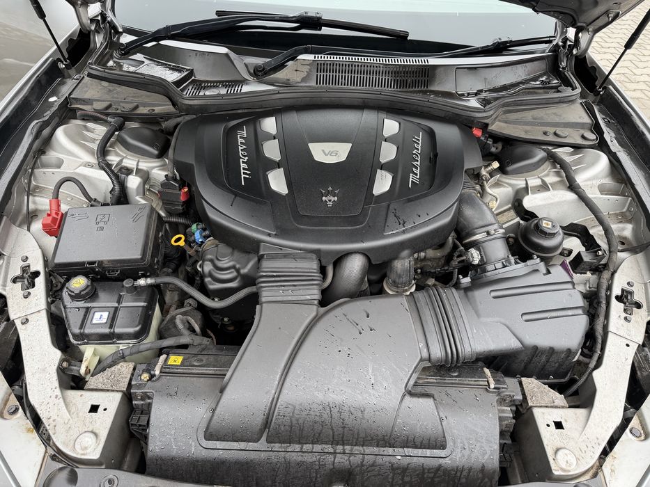Dezmembrăm Maserati Ghibli  3.0 diesel