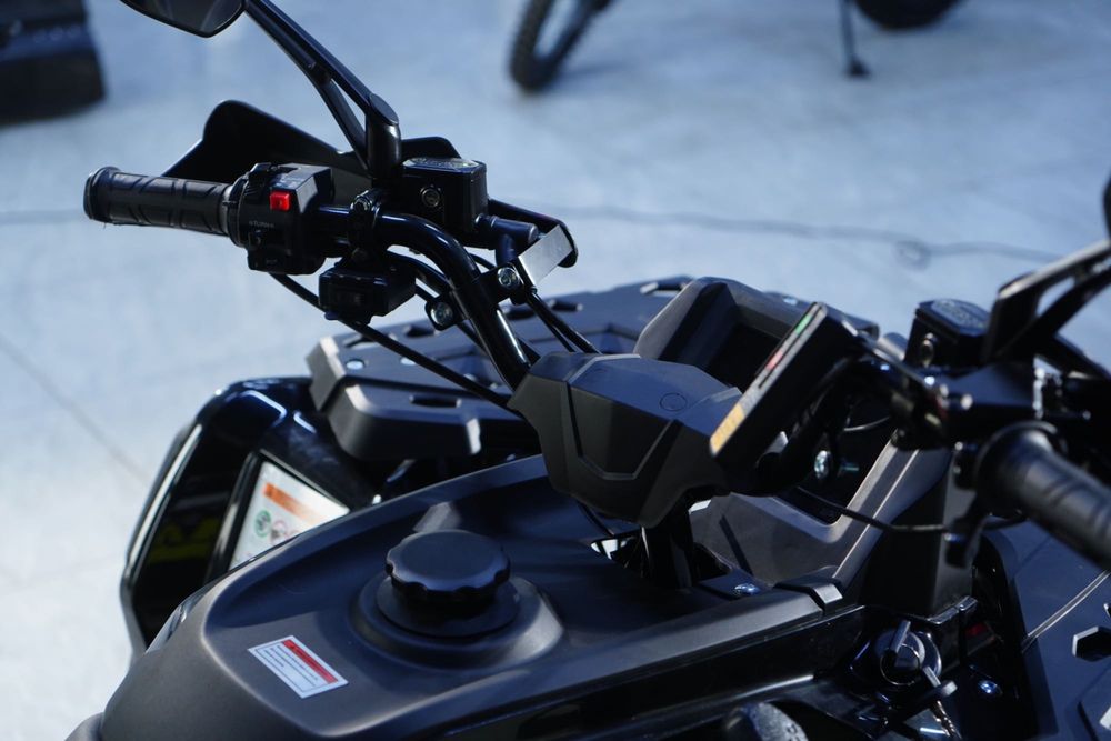 Квадроцикл RRF 200